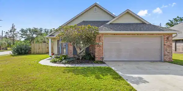 10555 Pak Cove
