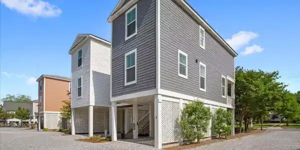 215 E Second Street