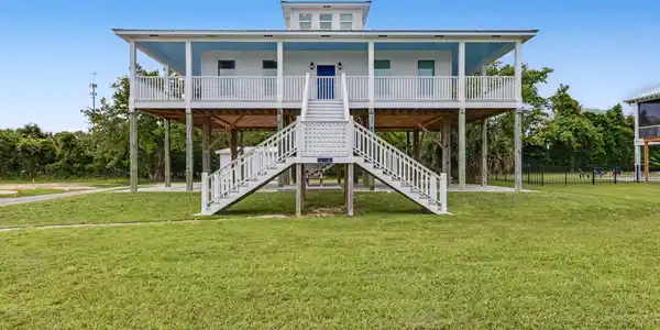 304 S Seashore Avenue