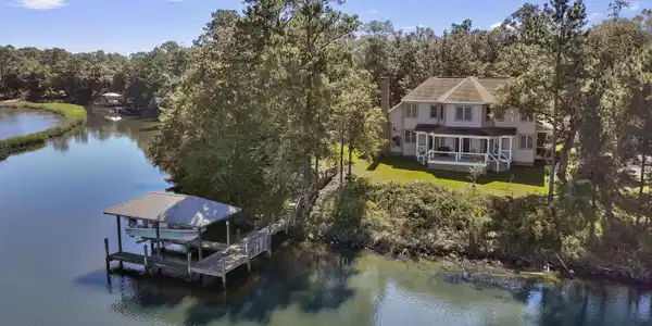 24120 Arcadia Farm Road