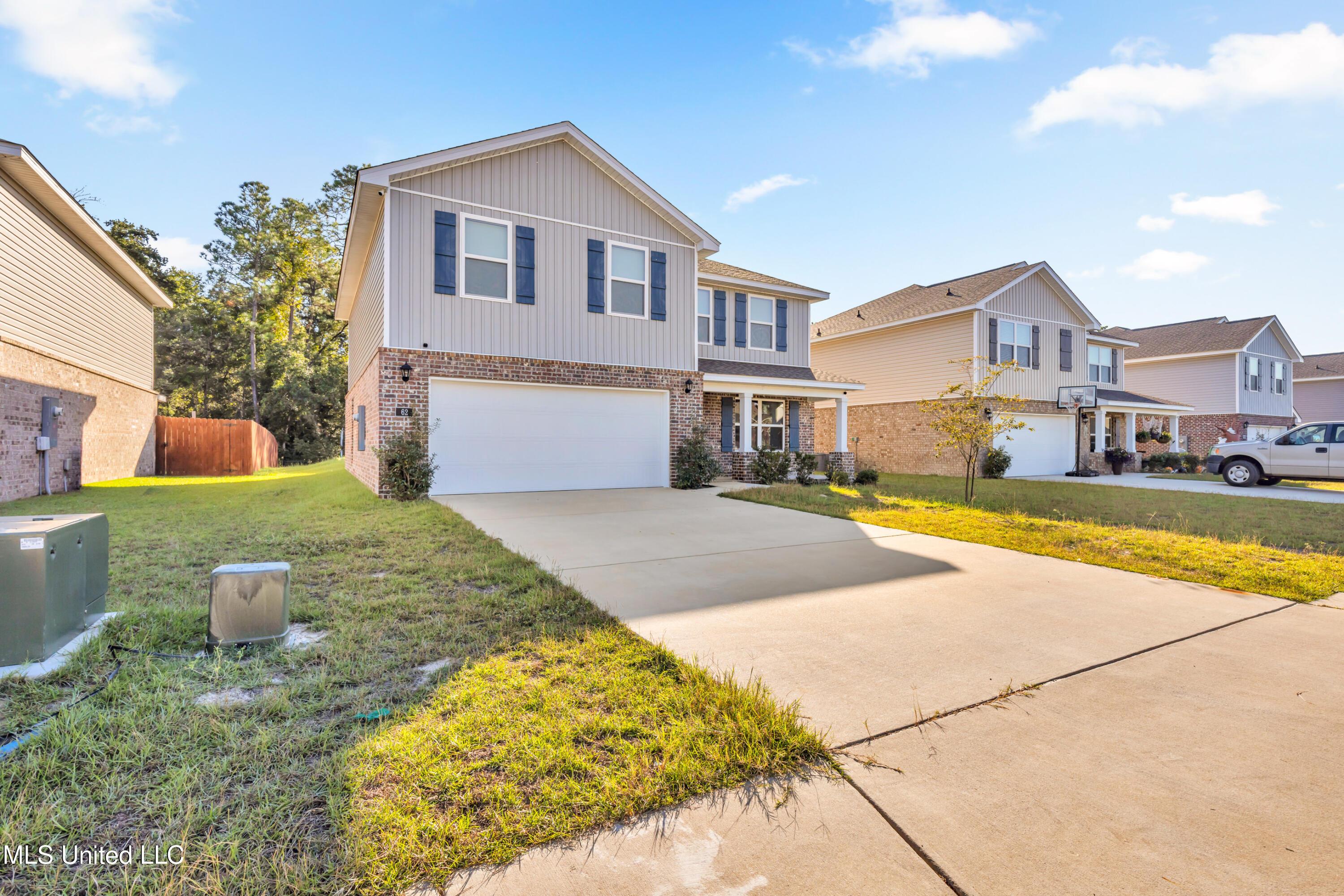 Image 3: 62SaltmeadowCir-3
