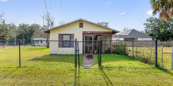 232 Ballentine Street