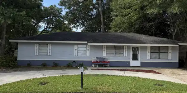 121 Linda Circle