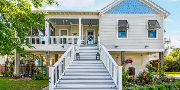 109 Whispering Pines Drive