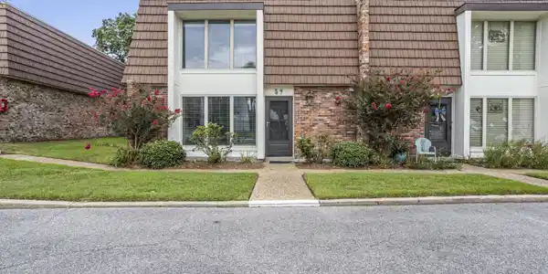 527 Front Beach Drive