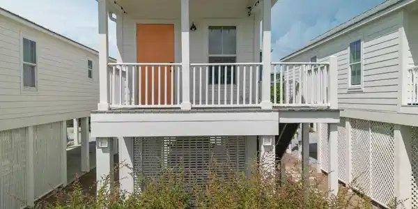 215 E Second Street