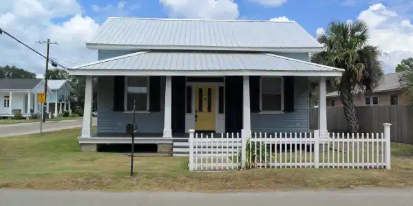 135 Sycamore Street