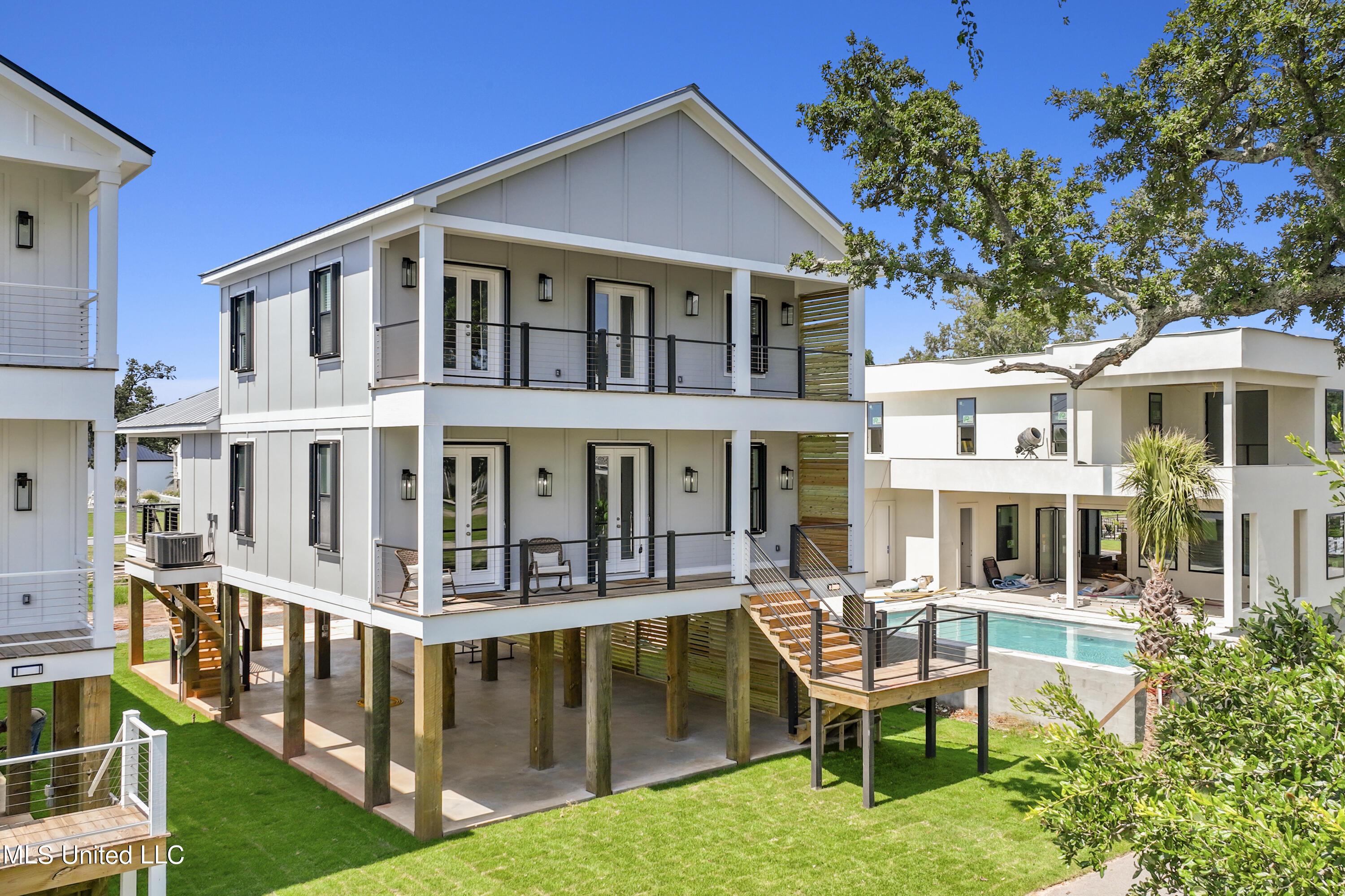 Image 1: 577 front exterior