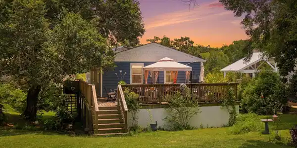 326 Magnolia Avenue