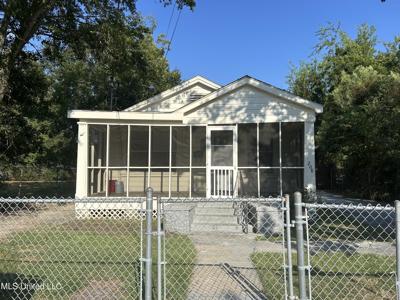 208 Keller Avenue
