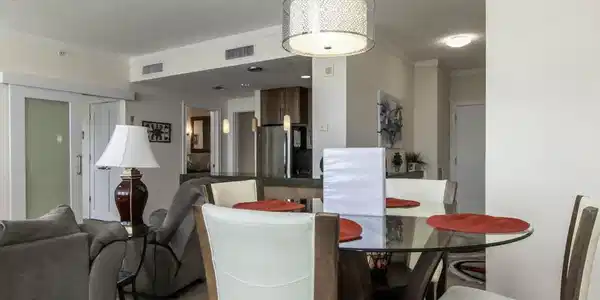 Image 4: Dining 1.2