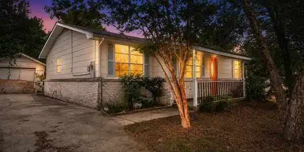 338 Carroll Avenue