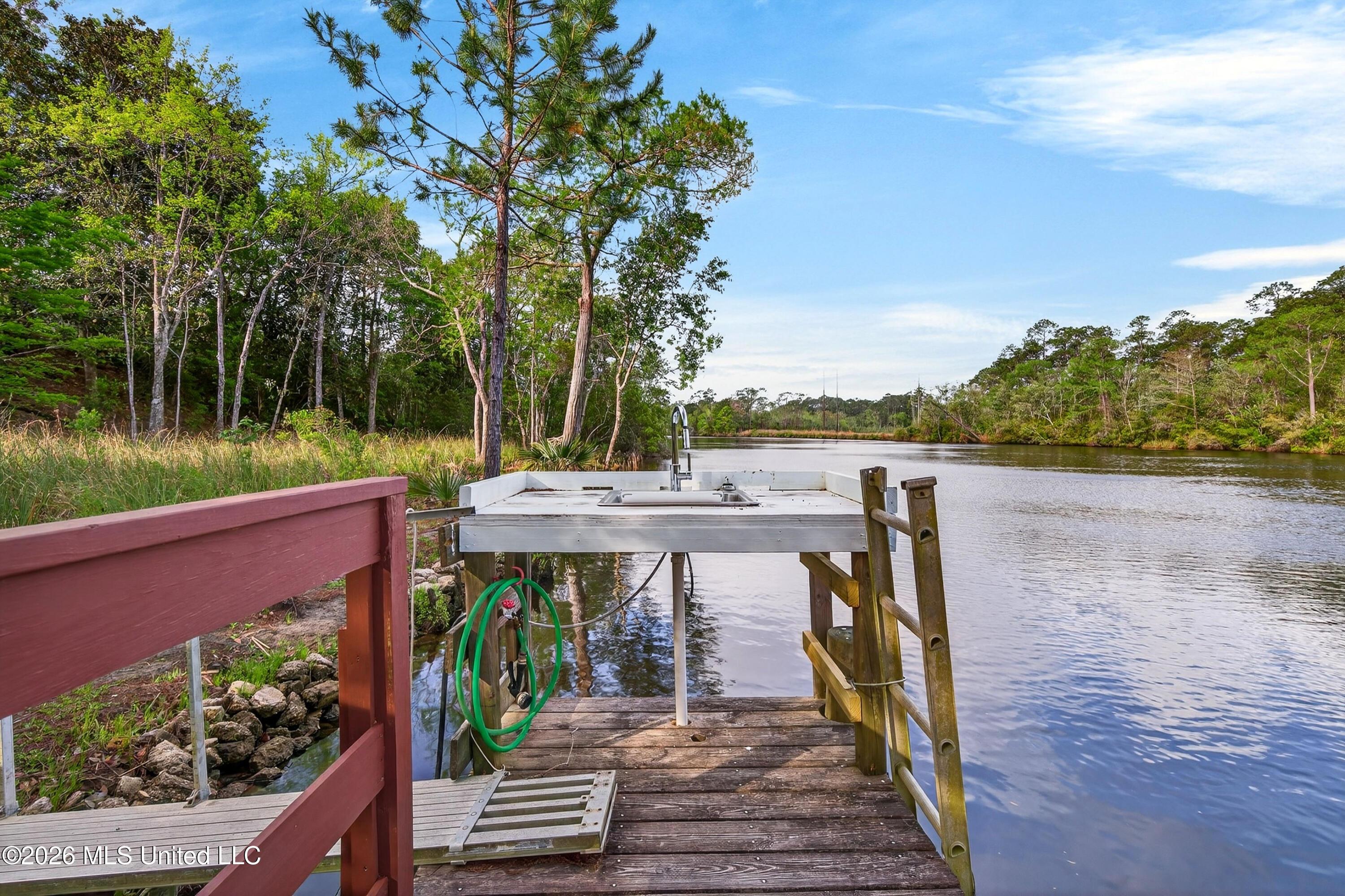 Image 4: 10418MalahiniPl-82