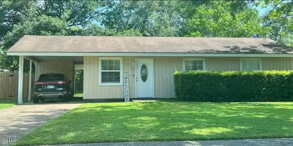 2209 Taylor