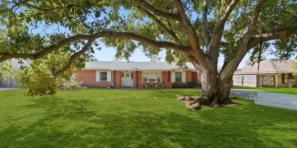 614 Highland Drive