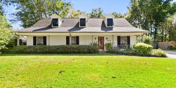 2517 Brighton Circle