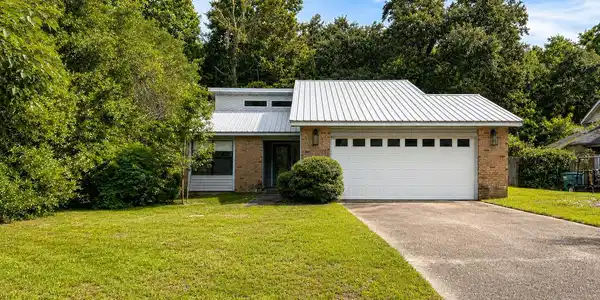 3119 Breezy Hill Lane