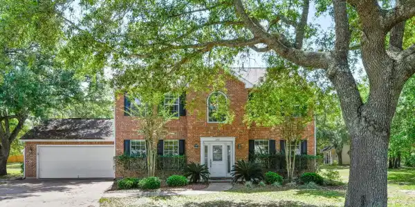 1201 Merritt Ln Lane