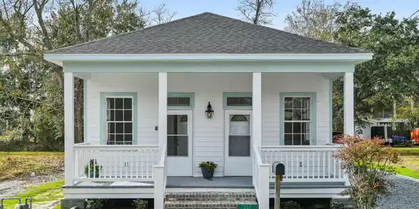 227 Seal Avenue