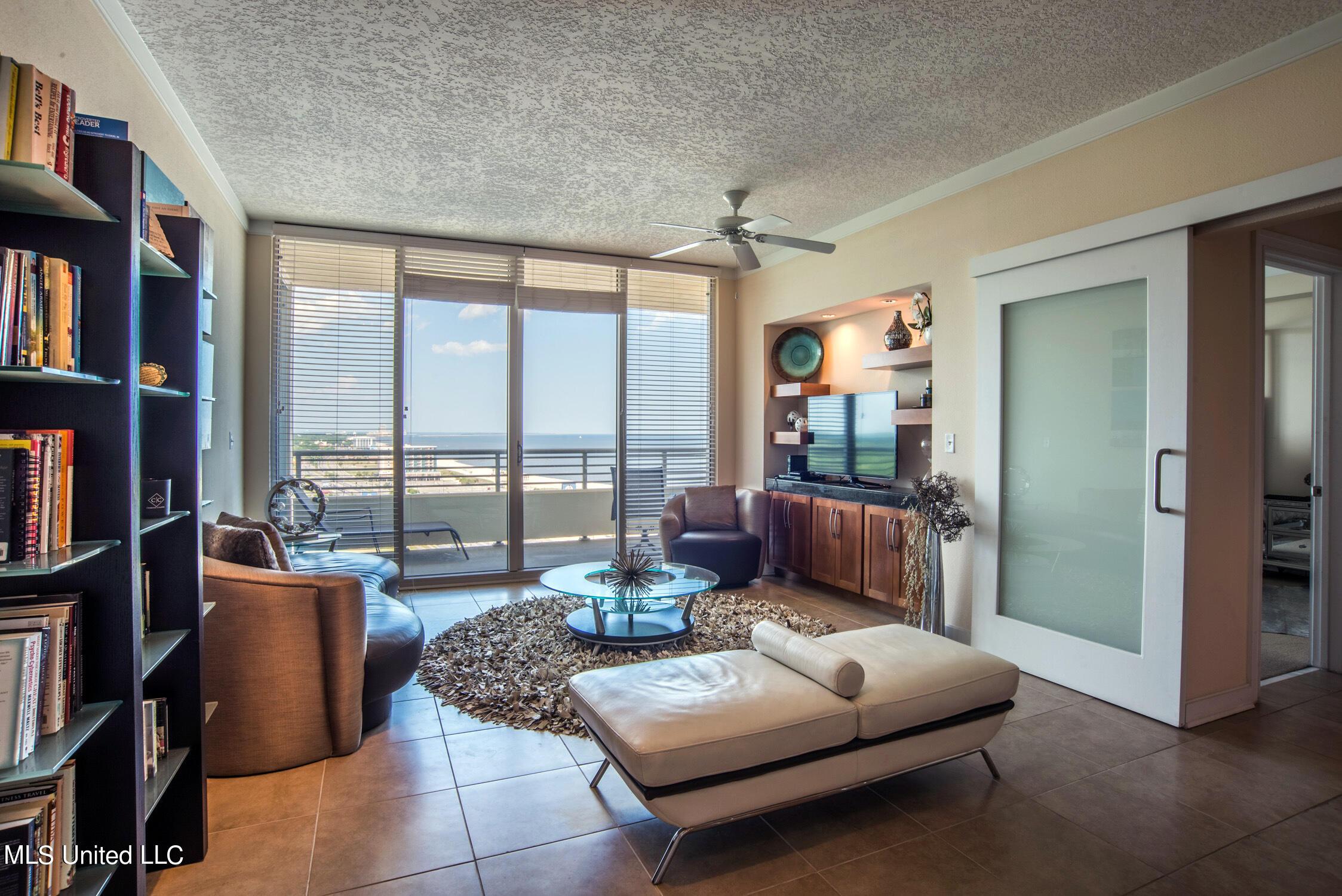 Image 3: Ocean Club 1408_1