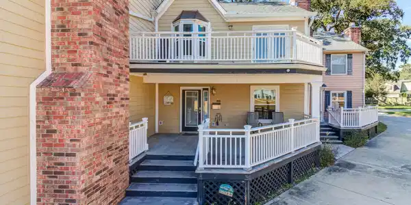 1318 Beach Boulevard
