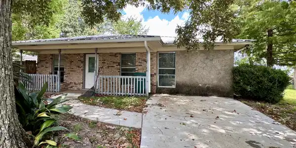 601 Spanish Acres Drive
