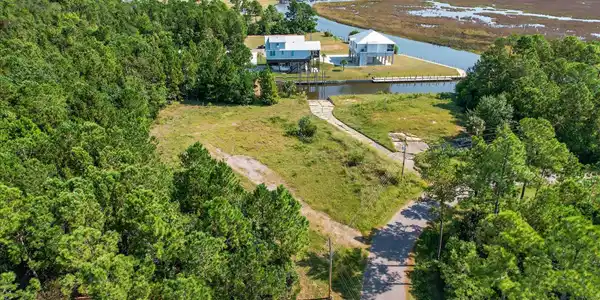 Image 4: 05-003_DJI_0014