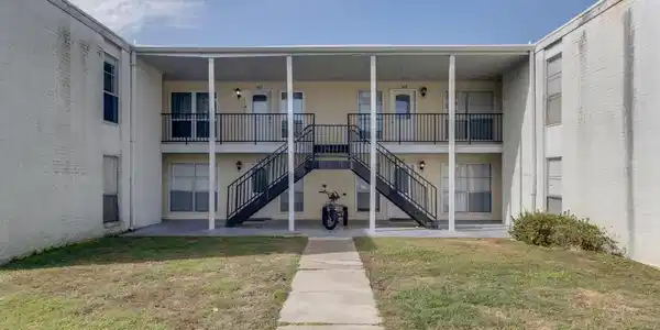 3230 Cumberland Road