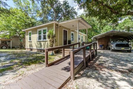 179 Gardenia Street