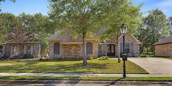 7382 Aberdeen Drive