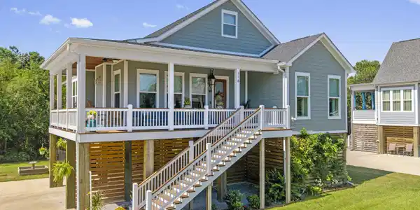 116 Palm Avenue