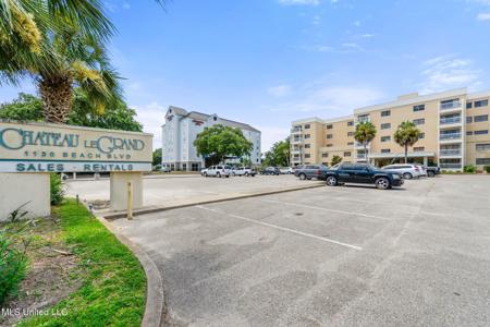 1130 Beach Boulevard