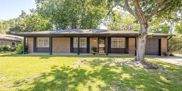 274 Mccool Street