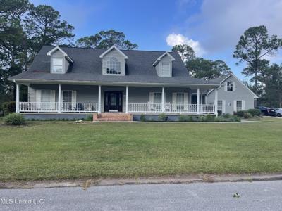 121 Fernwood Drive