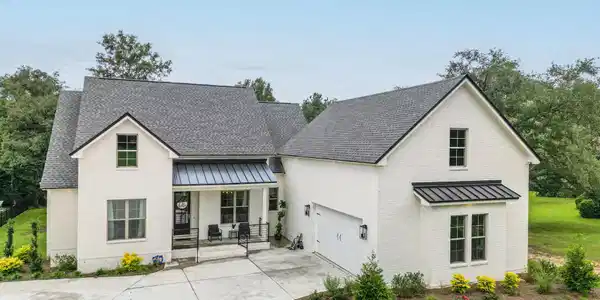 7984 Magnolia Loop