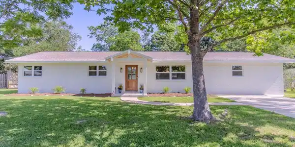 101 Colonial Drive