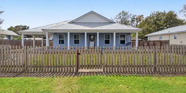 310 Saint John Street