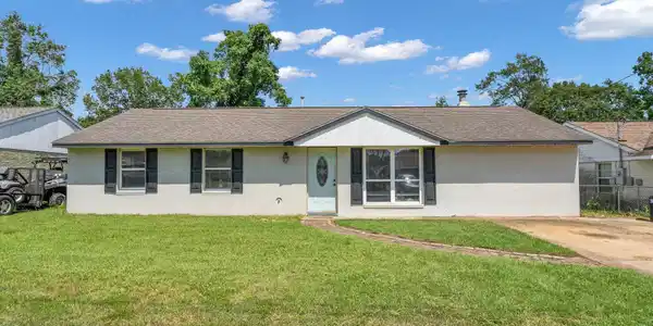 15461 Orleans Drive