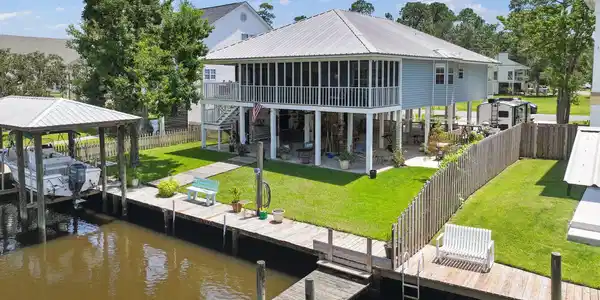 222 Hackberry Drive
