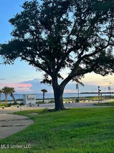 1607 Beach Boulevard