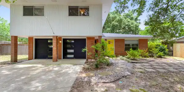 103 Palm Avenue