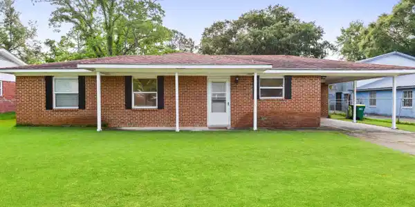 7100 Colonial Court