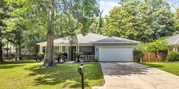 2924 Hickory Lane