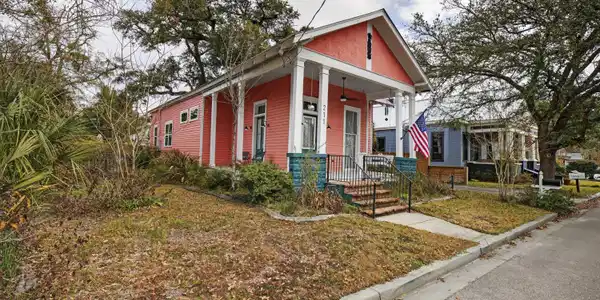 Image 3: 211KellerSt-3