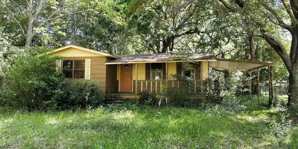 1528 Ladnier Road