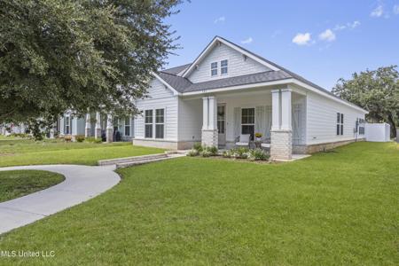 141 Grande View Drive