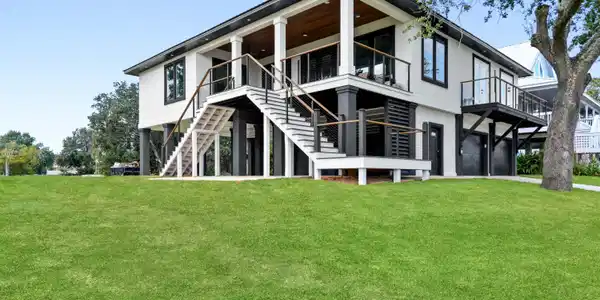 123 Acacia Avenue