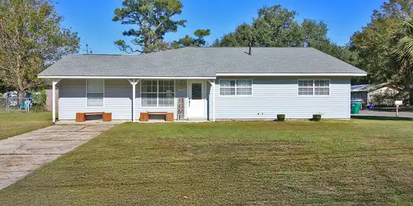 226 Audrey Circle