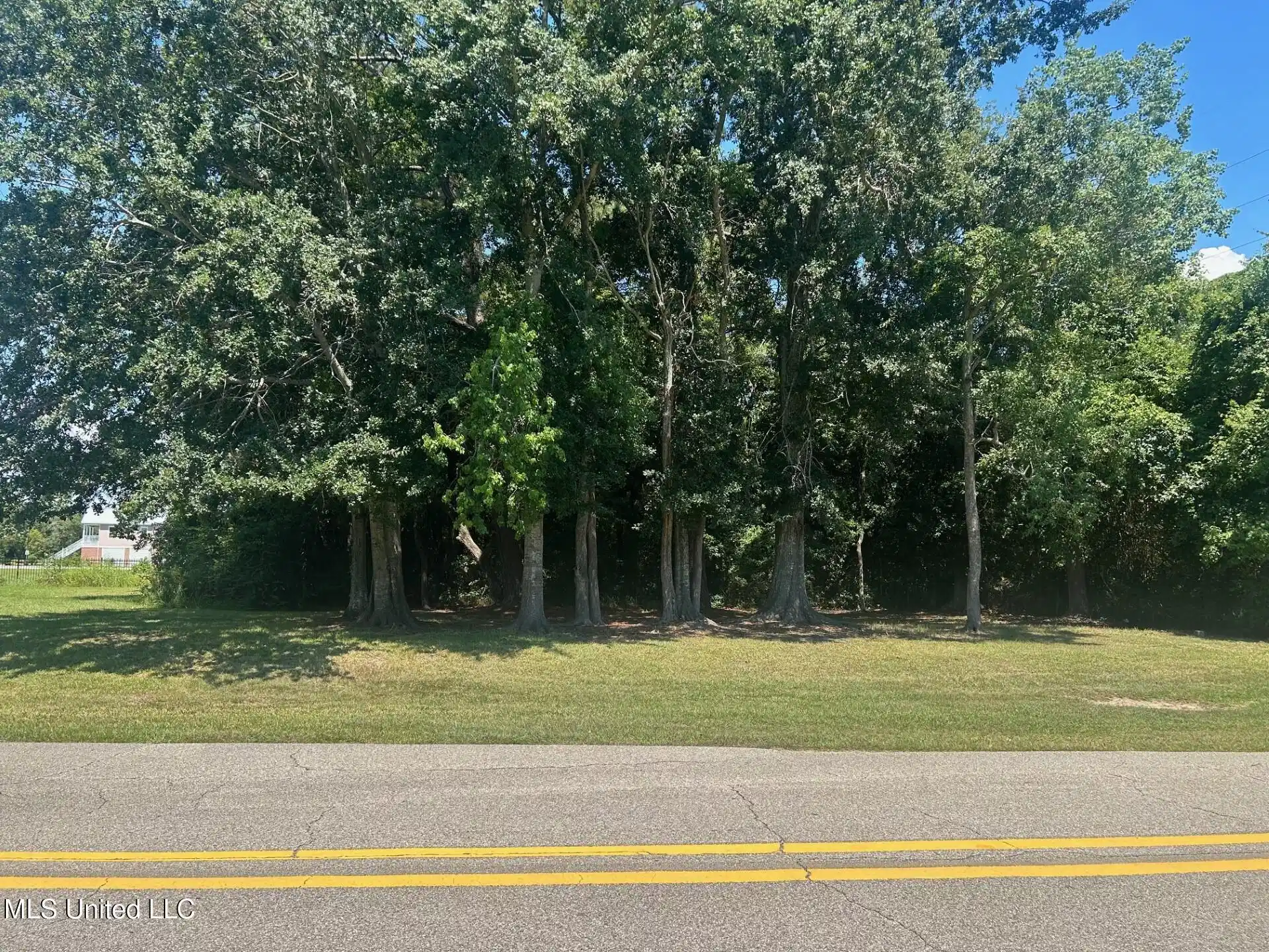 Image 1: Seymour Ave