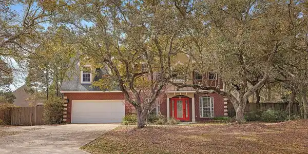 1516 Shelby Lane